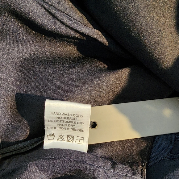 Lovers +Friends - Picture 6 of 9